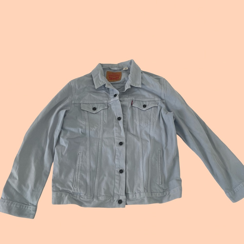 Levi’s Light Blue Denim Trucker Jacket